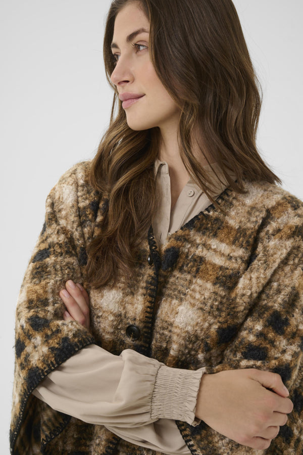 Cape - Cream - 10614518B