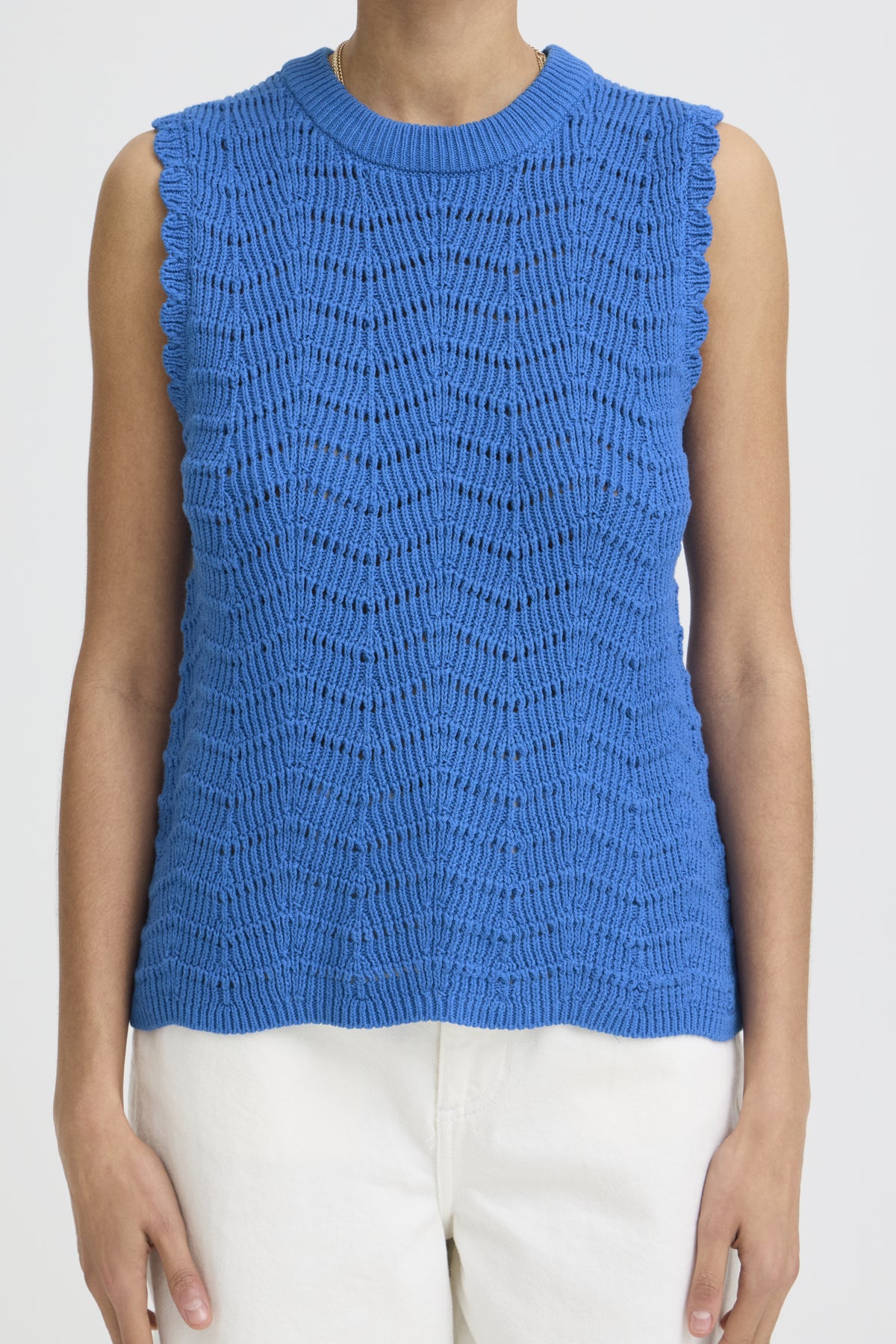 Haut - B. Young - 20818702