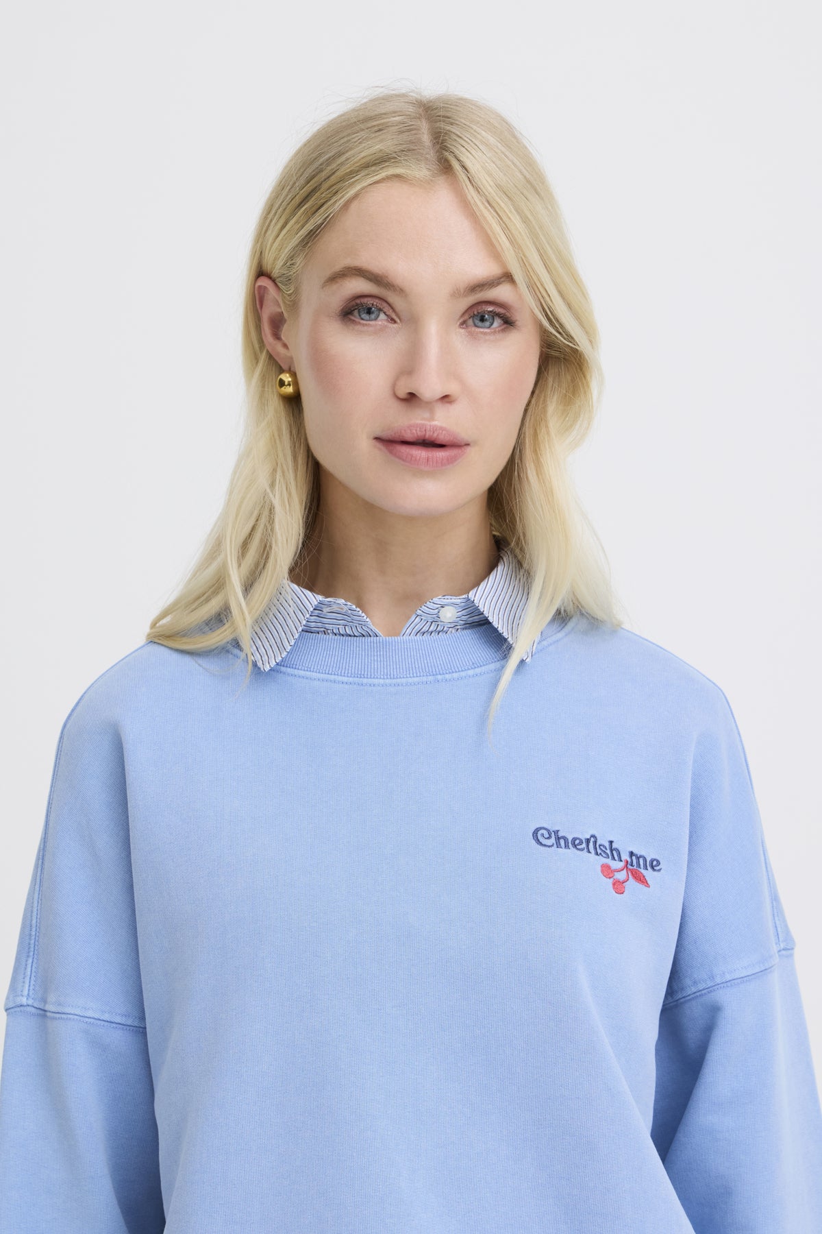 Haut - B. Young - 20818704