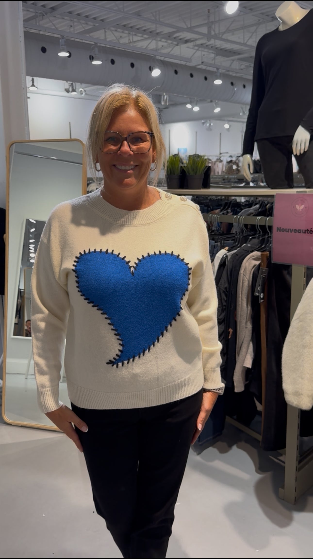 Sweater - Goa - Iv07