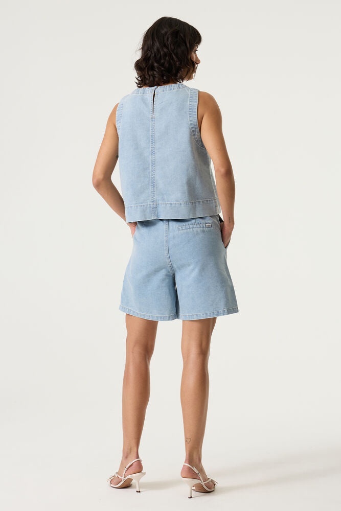 Short - Garcia - Q260144