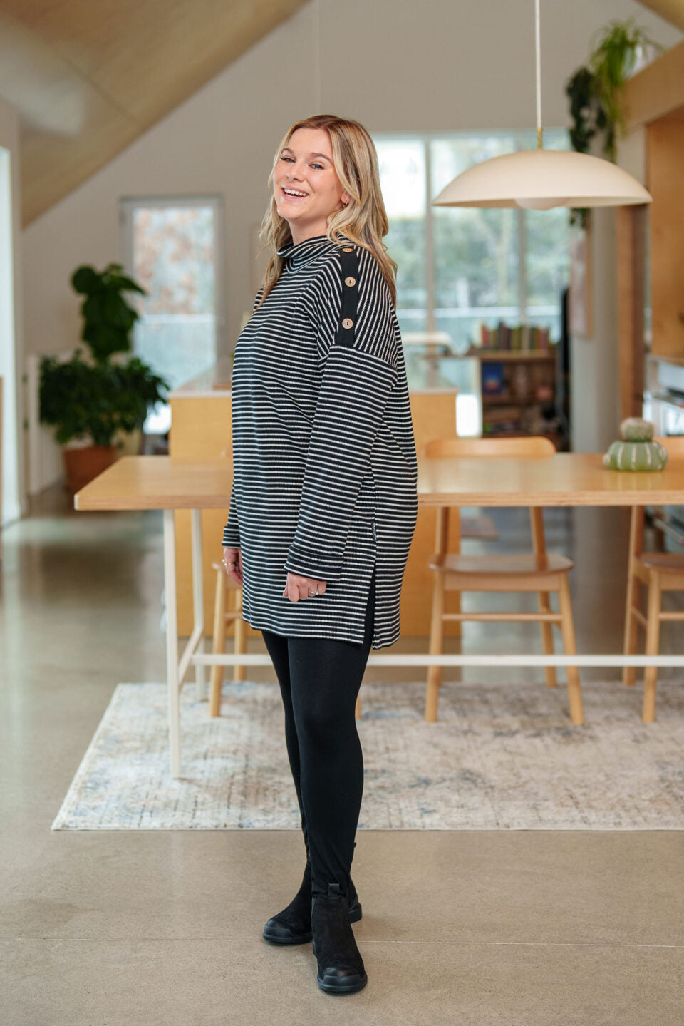 Tunic - Nothing Is Lost - Aralie