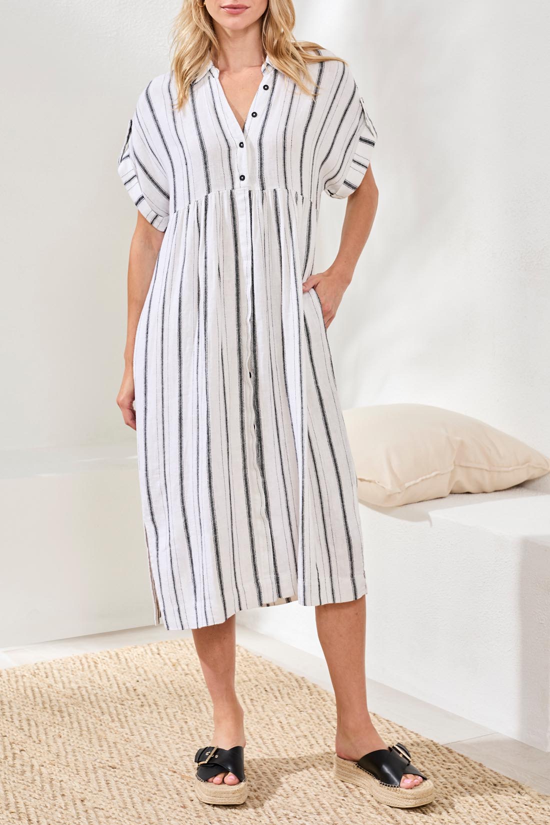 Robe - Tribal - 60950