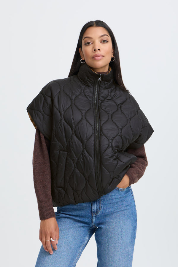 Coat - B. Young - 20819130