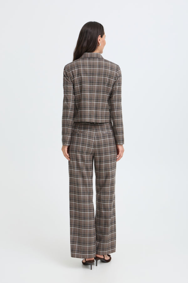Jacket - B. Young - 20819545