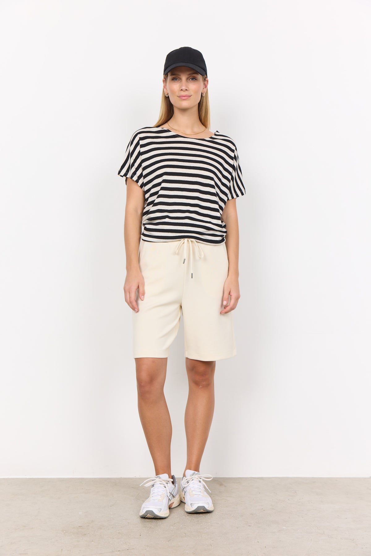 Short Soya Concept 25650