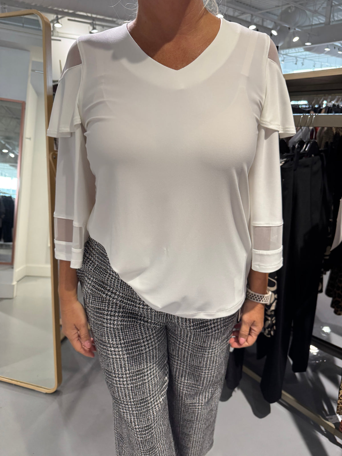 Haut - Bali - 8701