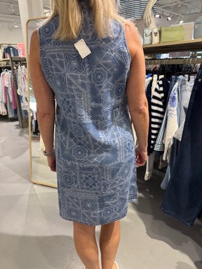 Robe - Motion - M007230