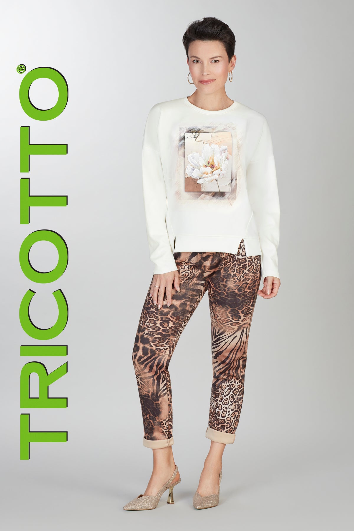 Sweater - Knit - T-435