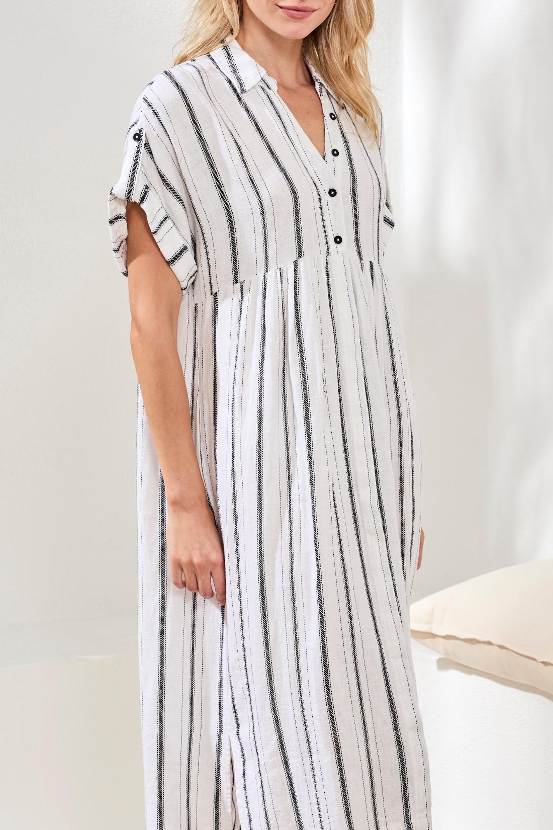 Robe - Tribal - 60950